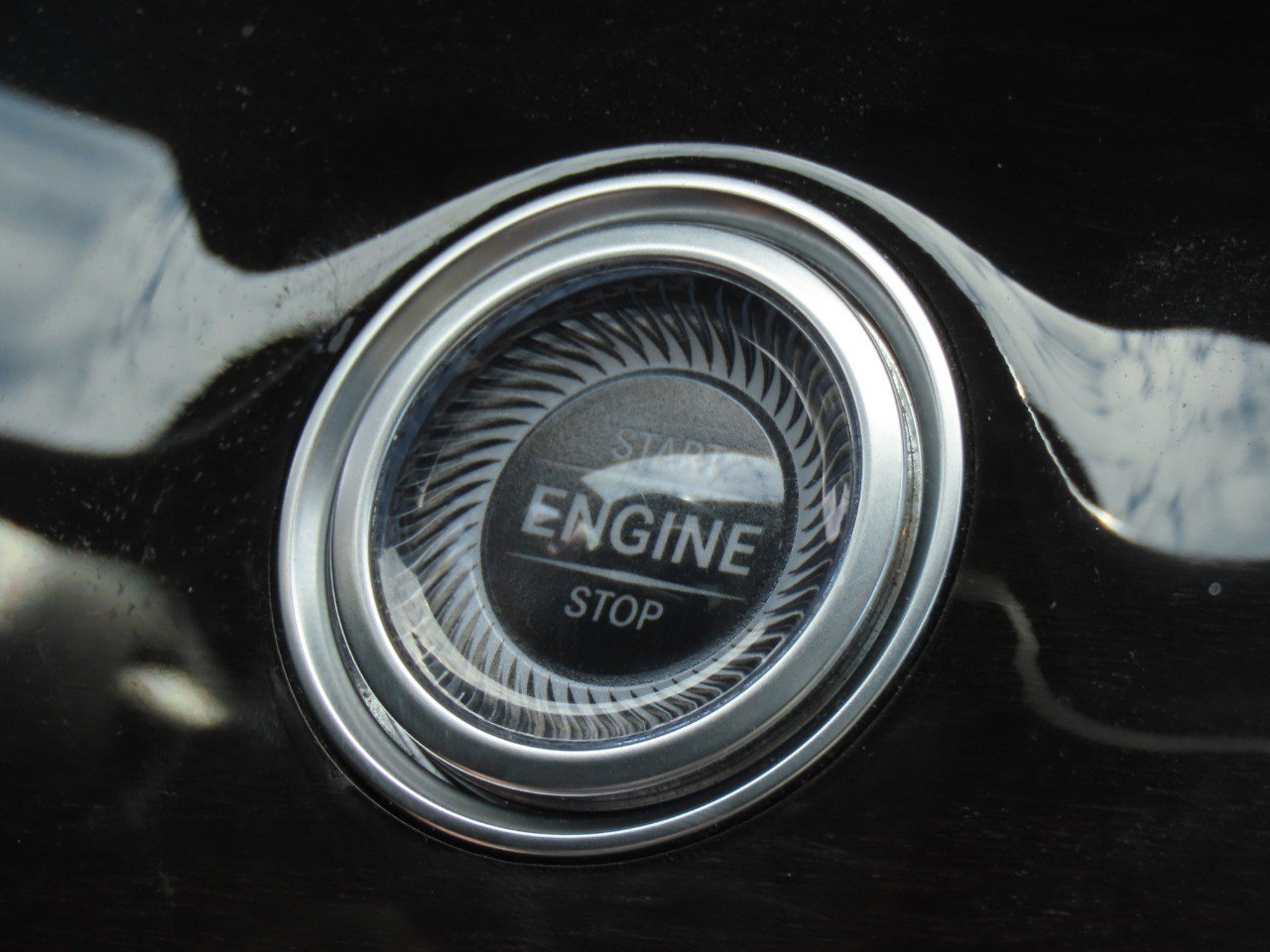 Used 2019 Mercedes-Benz E 300 image 28
