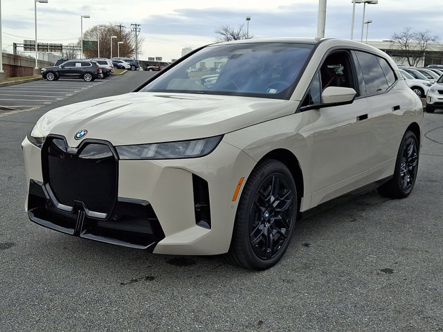 New 2026 BMW iX xDrive60 video 2