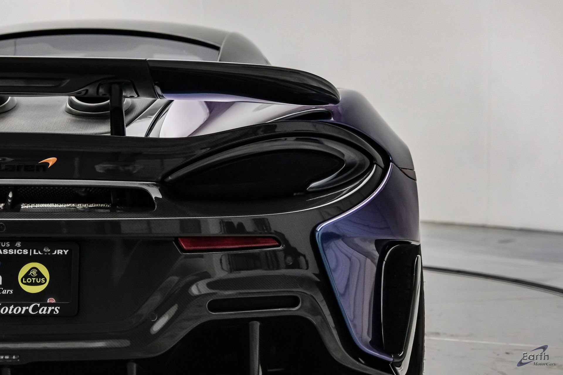 Used 2019 McLaren 600LT RWD image 15
