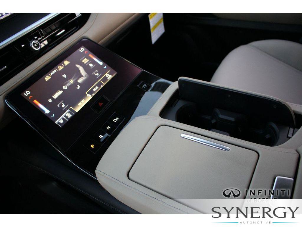 Certified 2026 INFINITI QX80 Pure AWD/4WD image 15