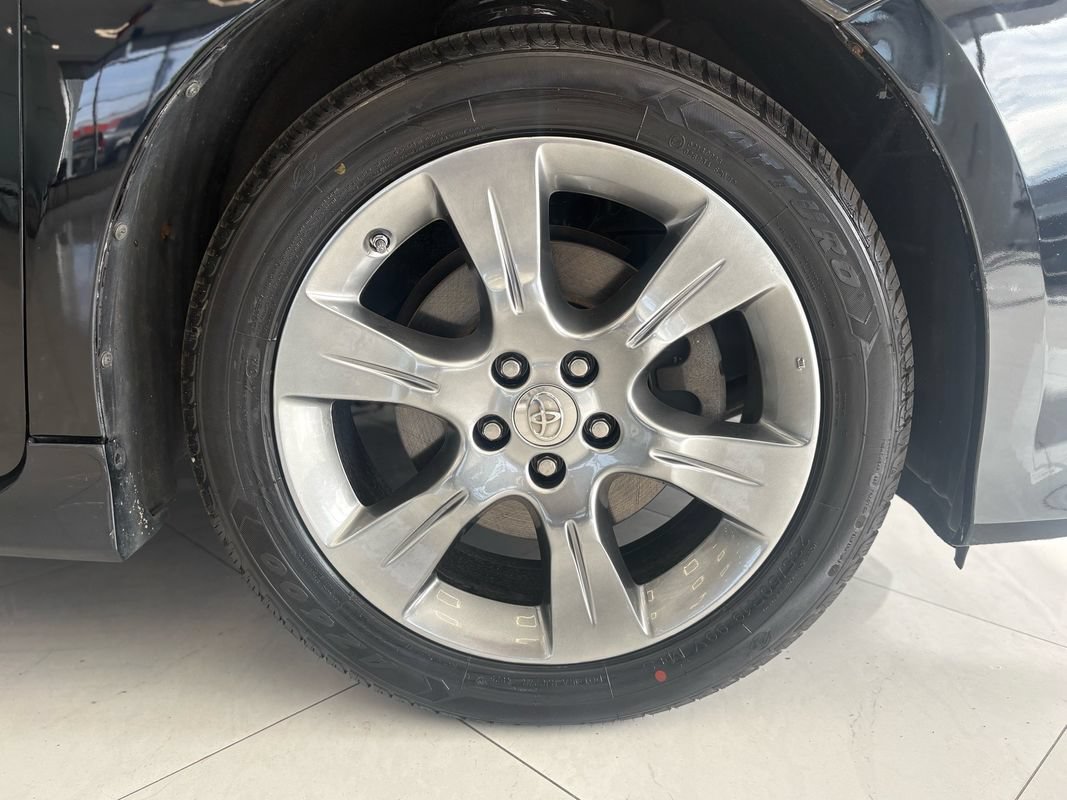 Used 2015 Toyota Sienna SE w/ SE Preferred Package FWD image 44