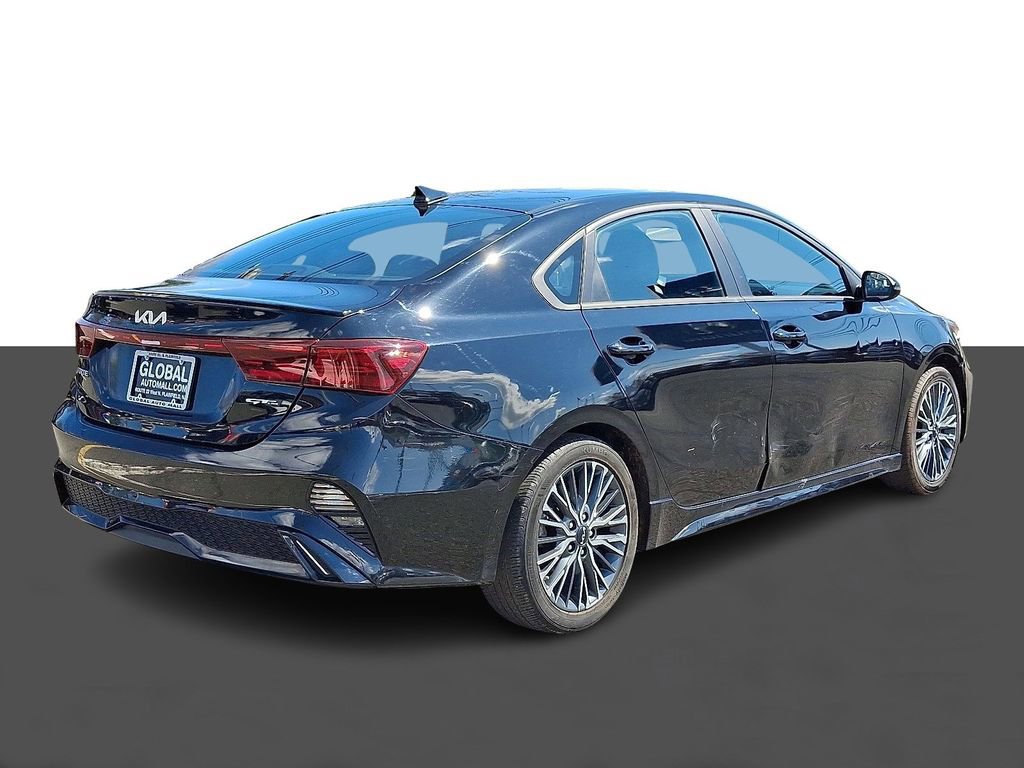 Used 2023 Kia Forte GT-Line image 7