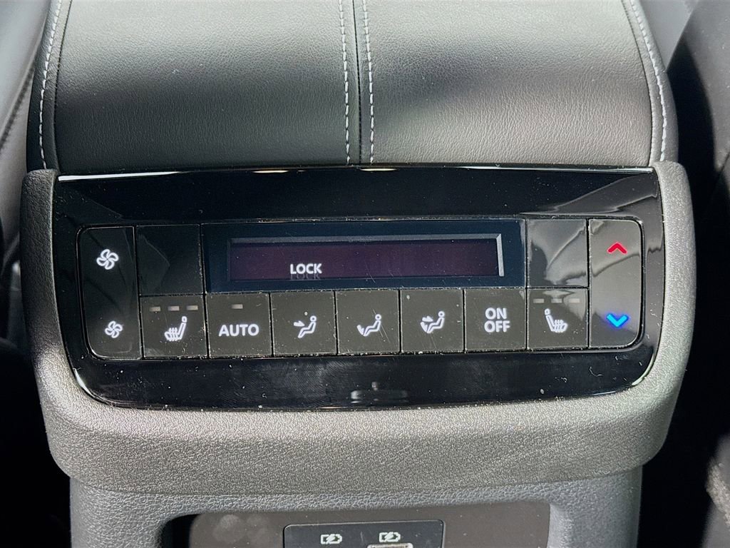 Certified 2025 INFINITI QX60 Luxe w/ Black Edition image 27