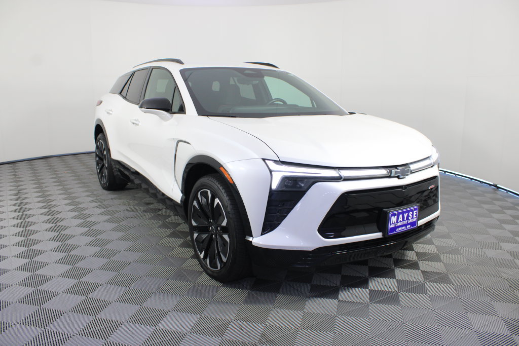 Used 2024 Chevrolet Blazer EV RS AWD/4WD image 30