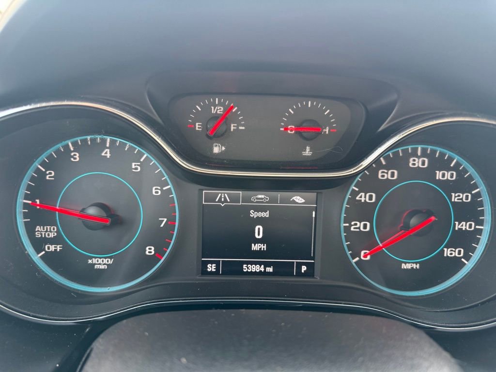 Used 2017 Chevrolet Cruze LT image 10