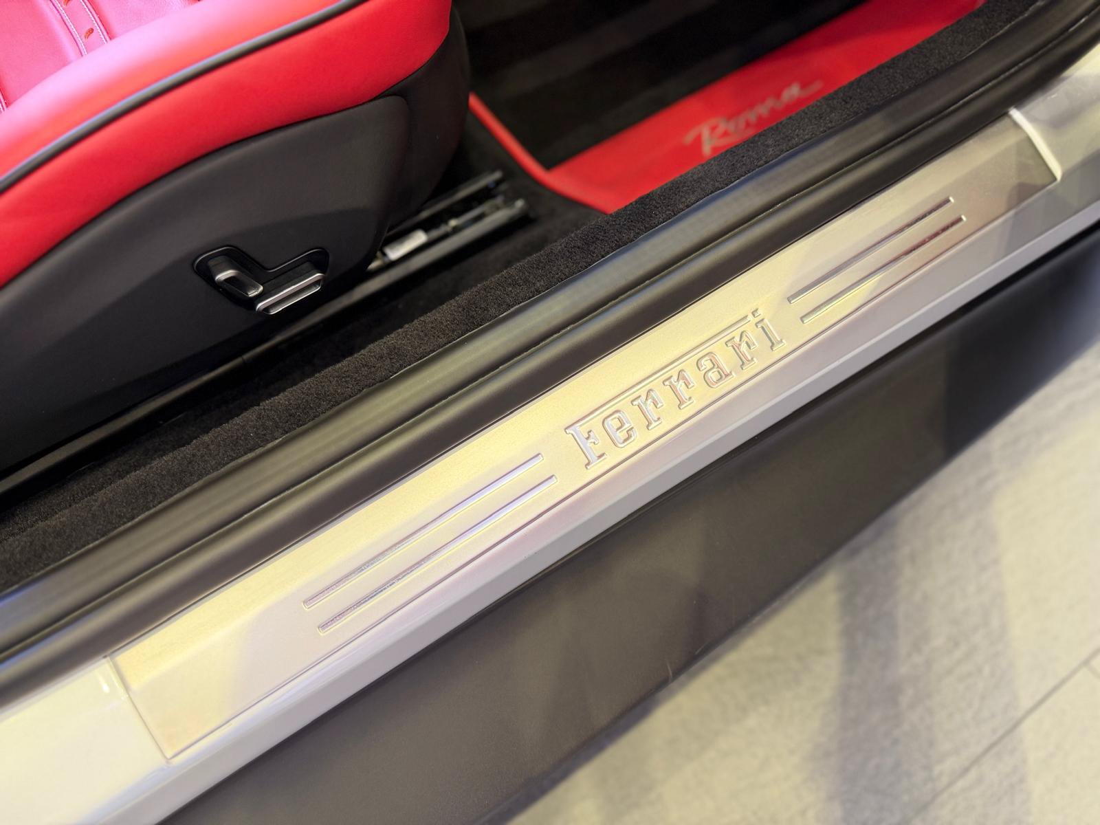 Used 2022 Ferrari Roma RWD image 53