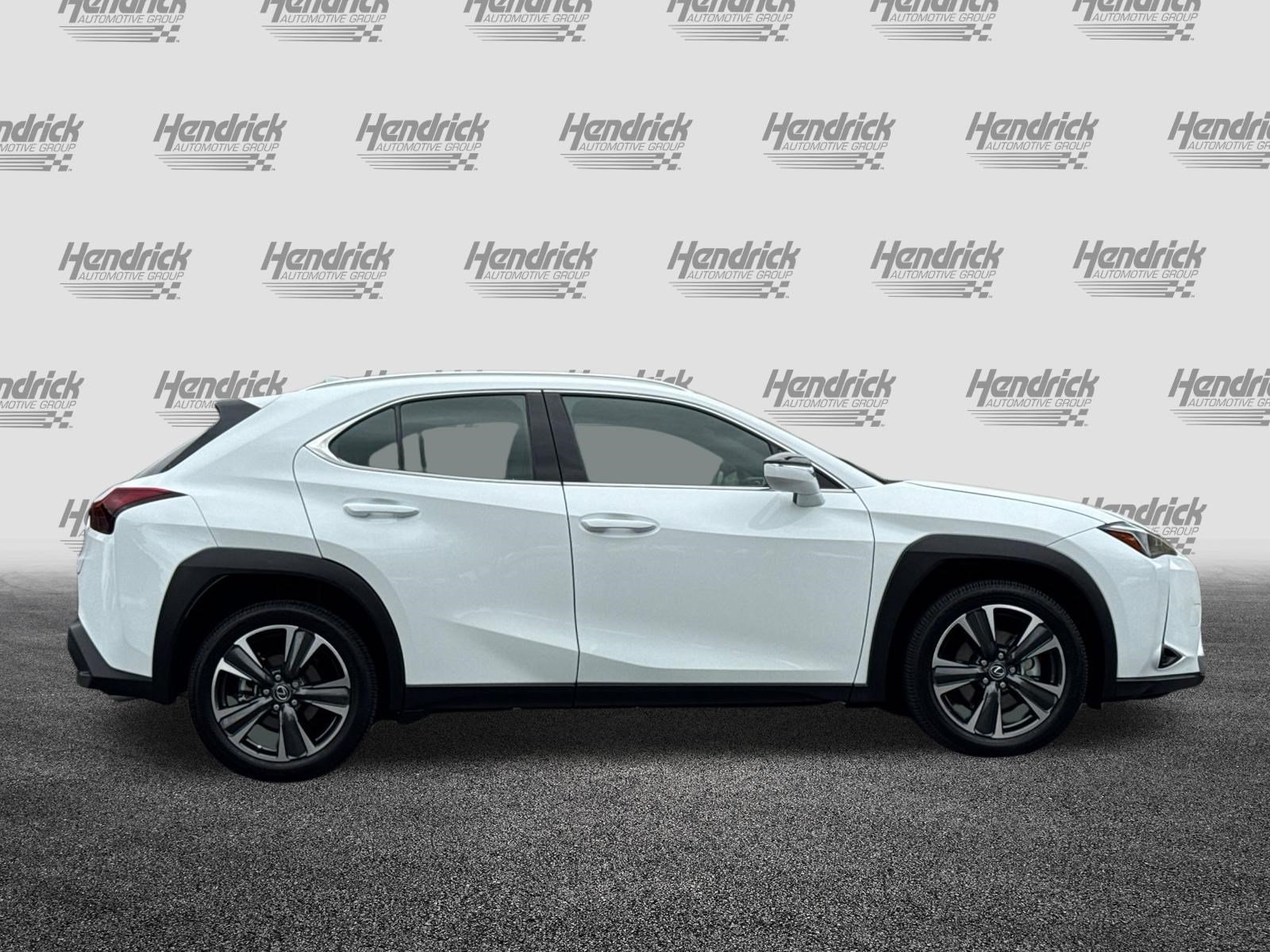 Certified 2026 Lexus UX 300h FWD w/ Accessory Package (Z1) image 3