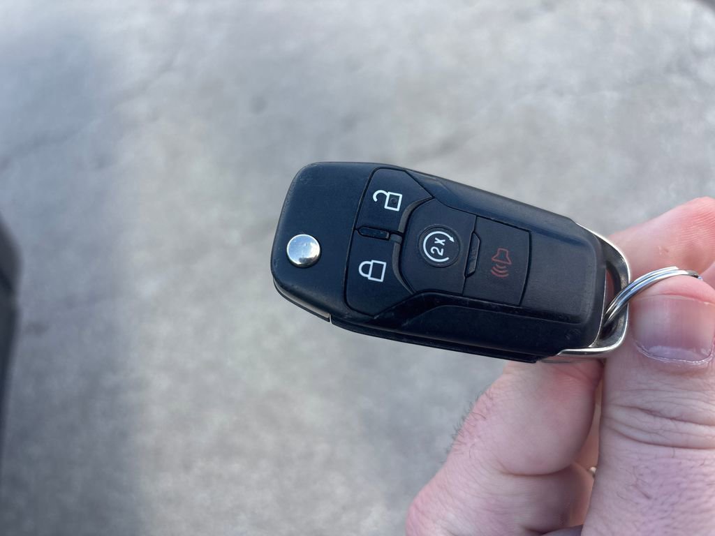 Used 2016 Ford F150 XLT w/ Equipment Group 302A Luxury image 34