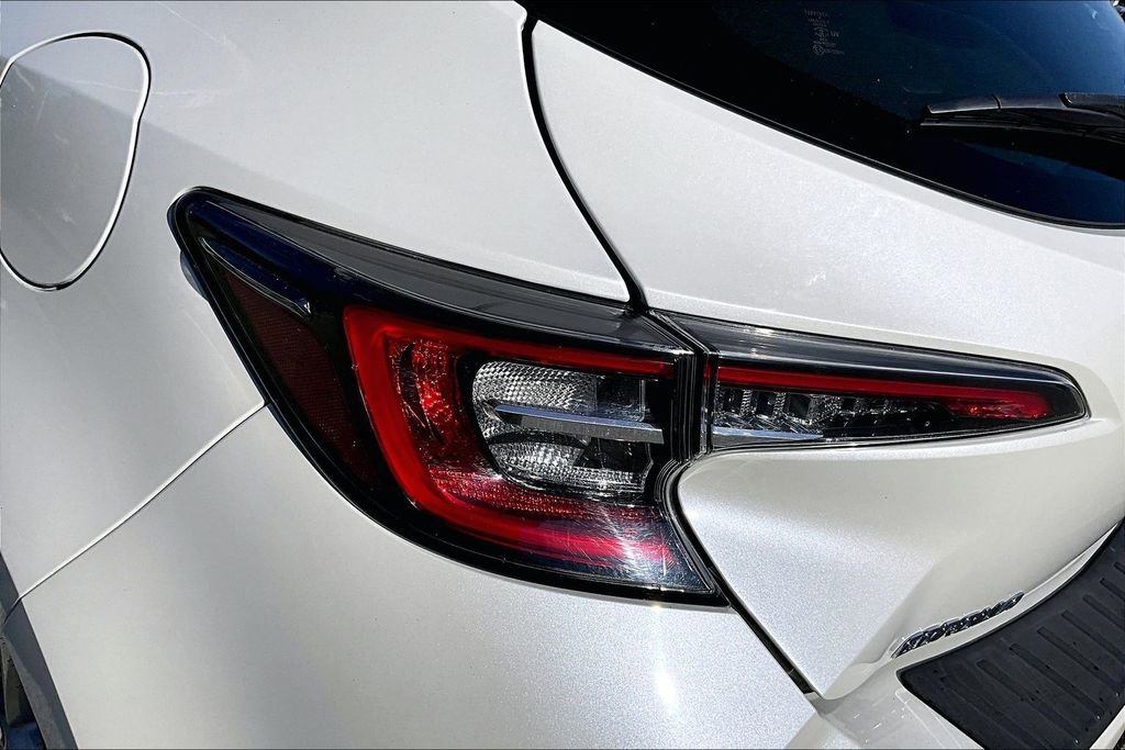 Used 2019 Toyota Corolla SE w/ Carpet Mat Package FWD image 23