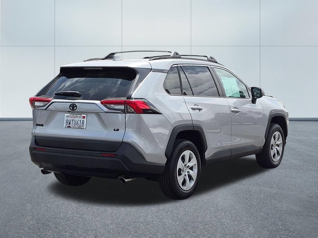 Used 2021 Toyota RAV4 LE w/ Carpet Mat Package (TMS) FWD image 6