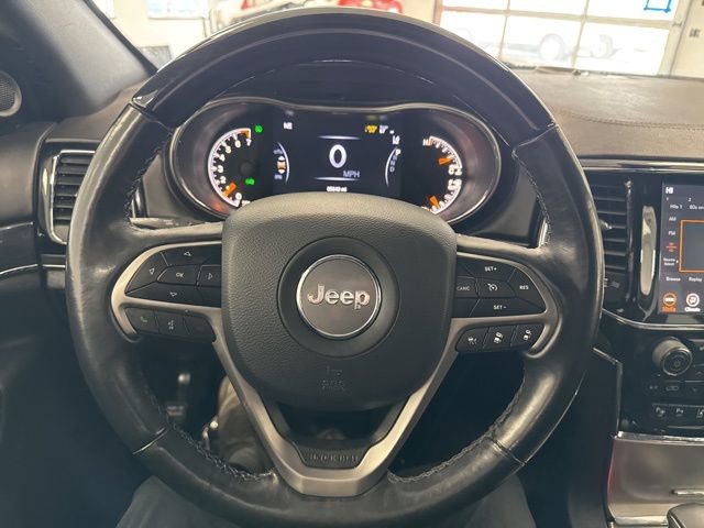 Used 2019 Jeep Grand Cherokee Overland w/ Jeep Active Safety Group image 39