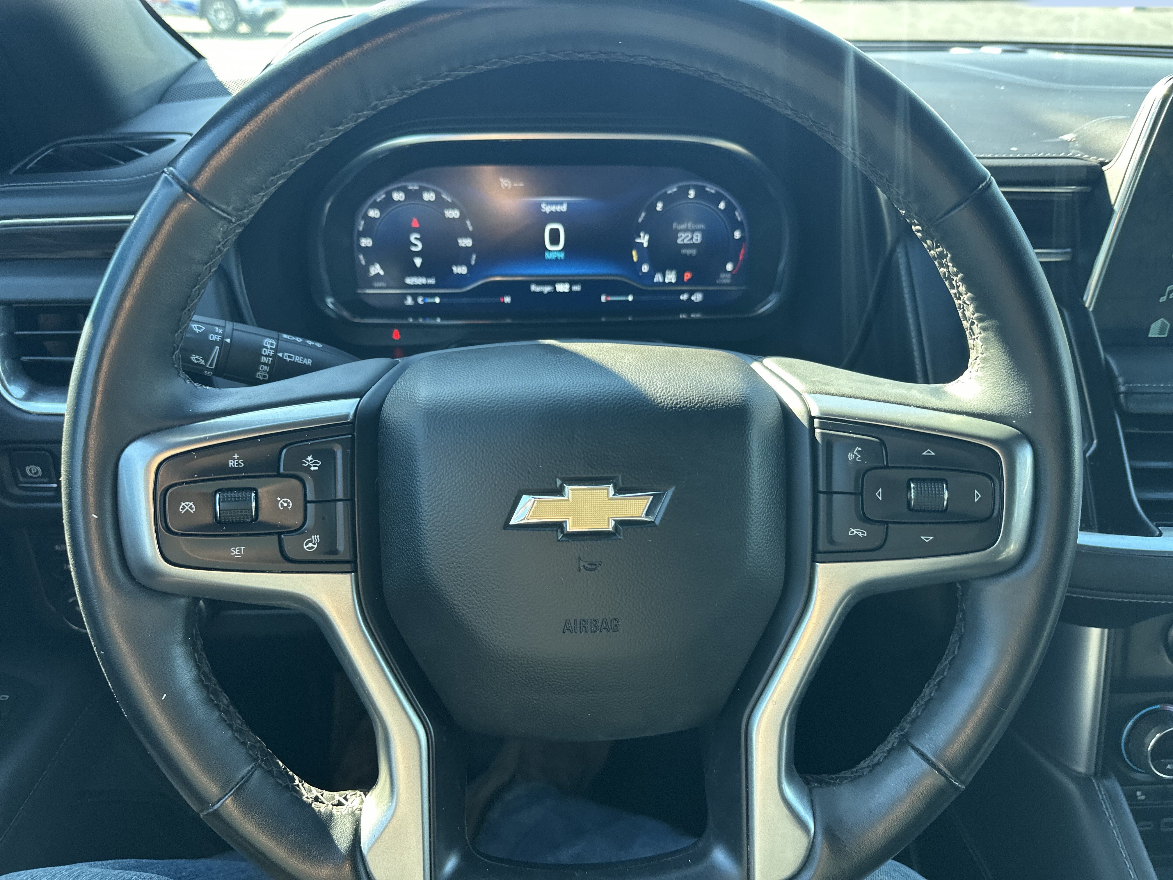 Certified 2023 Chevrolet Tahoe LT w/ Luxury Package AWD/4WD image 15