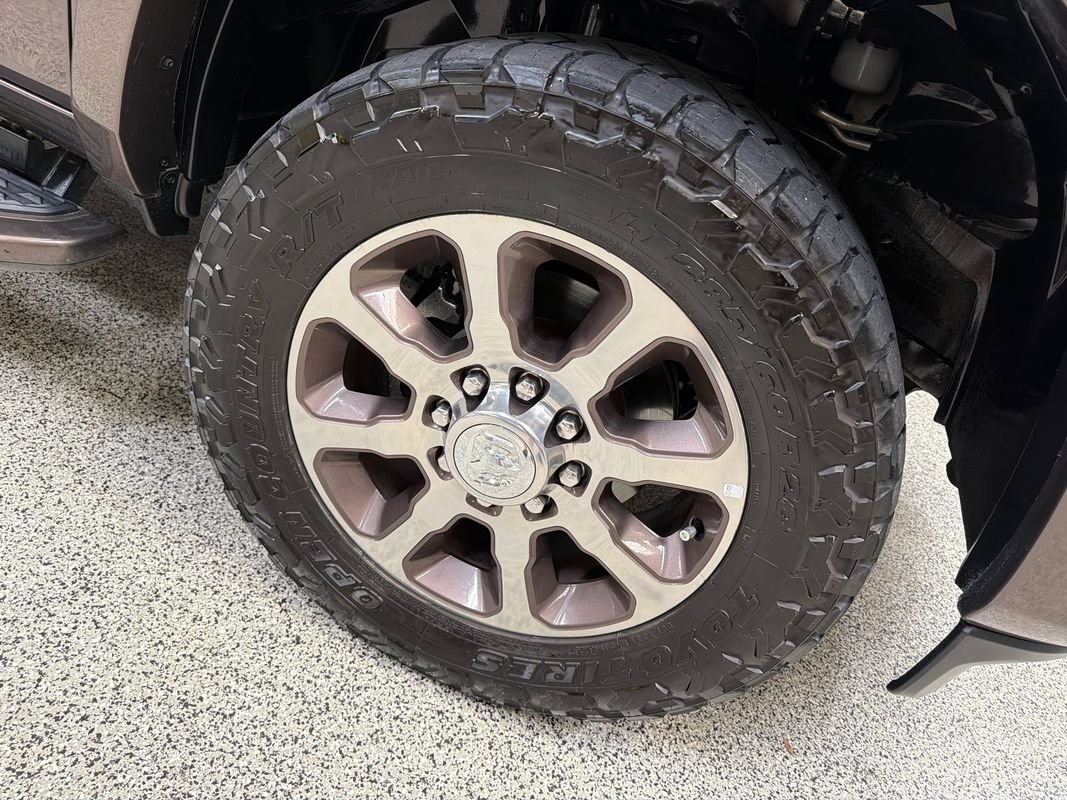 Used 2022 RAM 2500 Limited AWD/4WD image 53