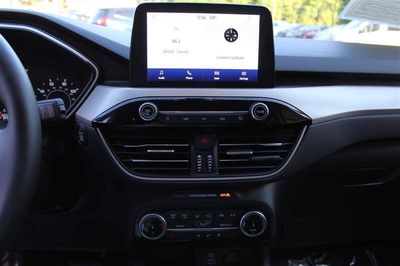 Used 2022 Ford Escape SEL FWD image 18