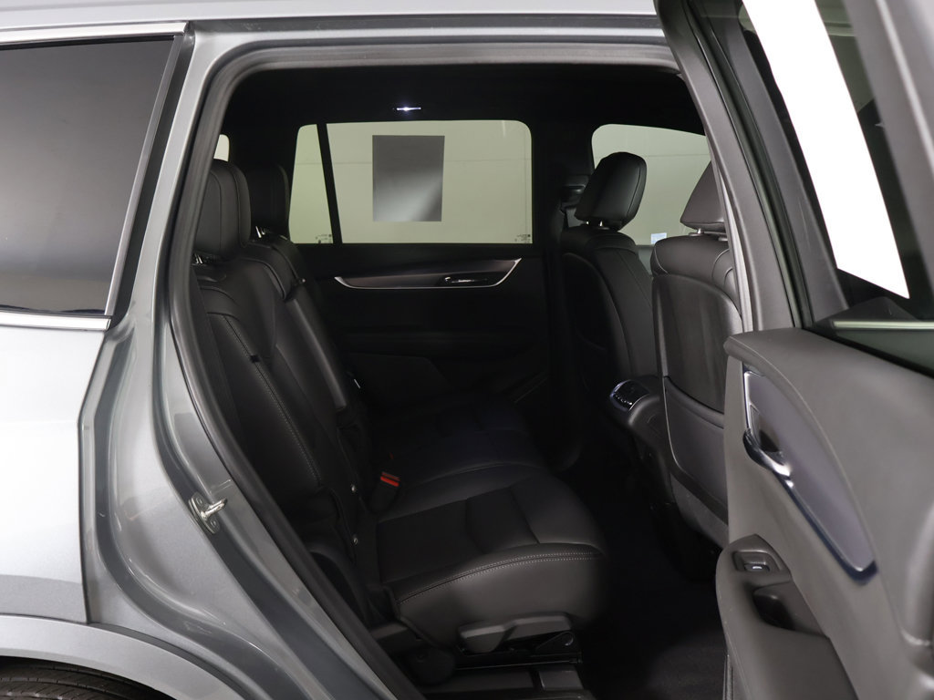 Used 2024 Cadillac XT6 Luxury w/ LPO, Floor Liner Package AWD/4WD image 33