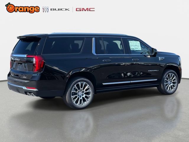 New 2026 GMC Yukon XL Denali w/ Denali Reserve Package image 3