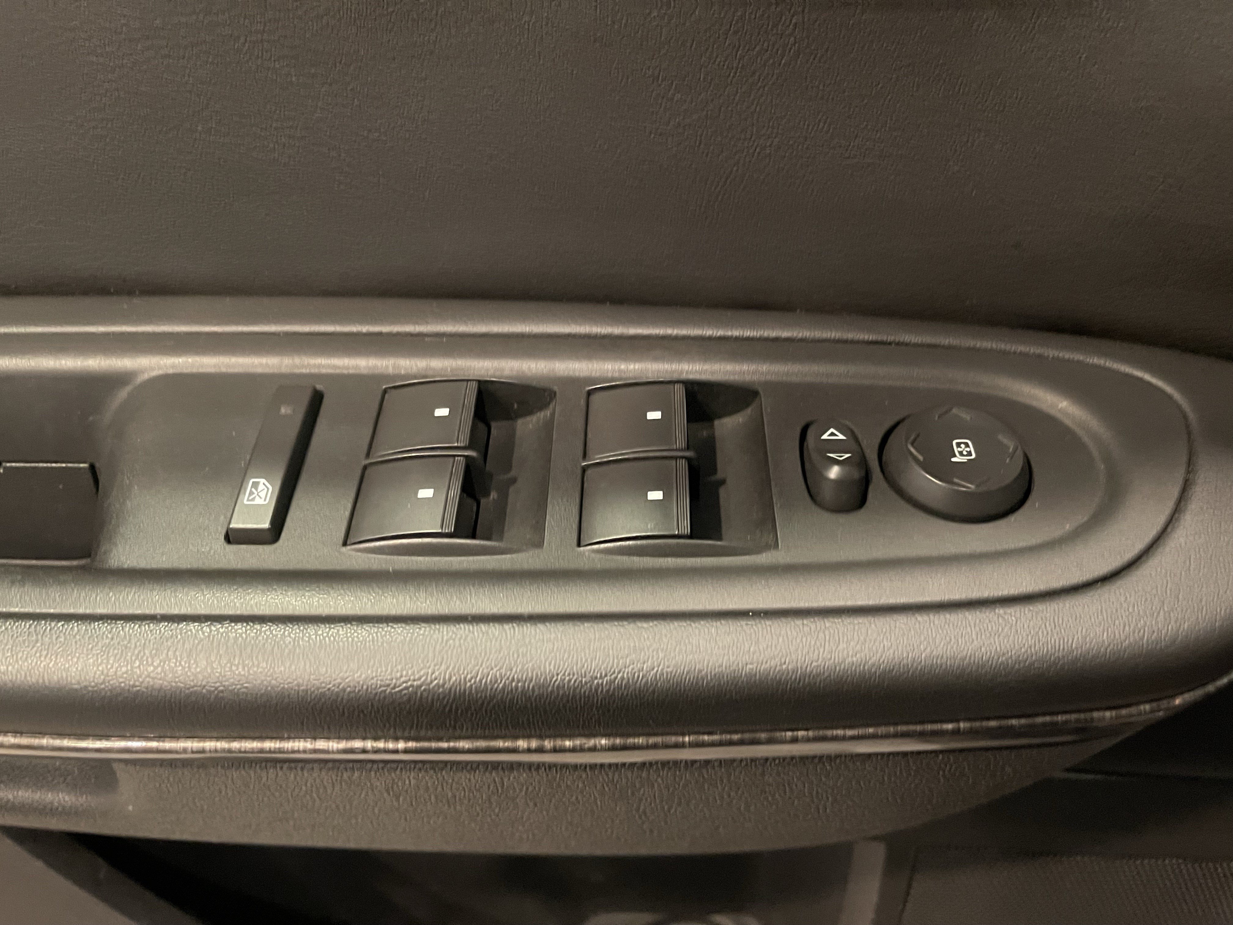 Used 2013 GMC Acadia SLT AWD/4WD image 11