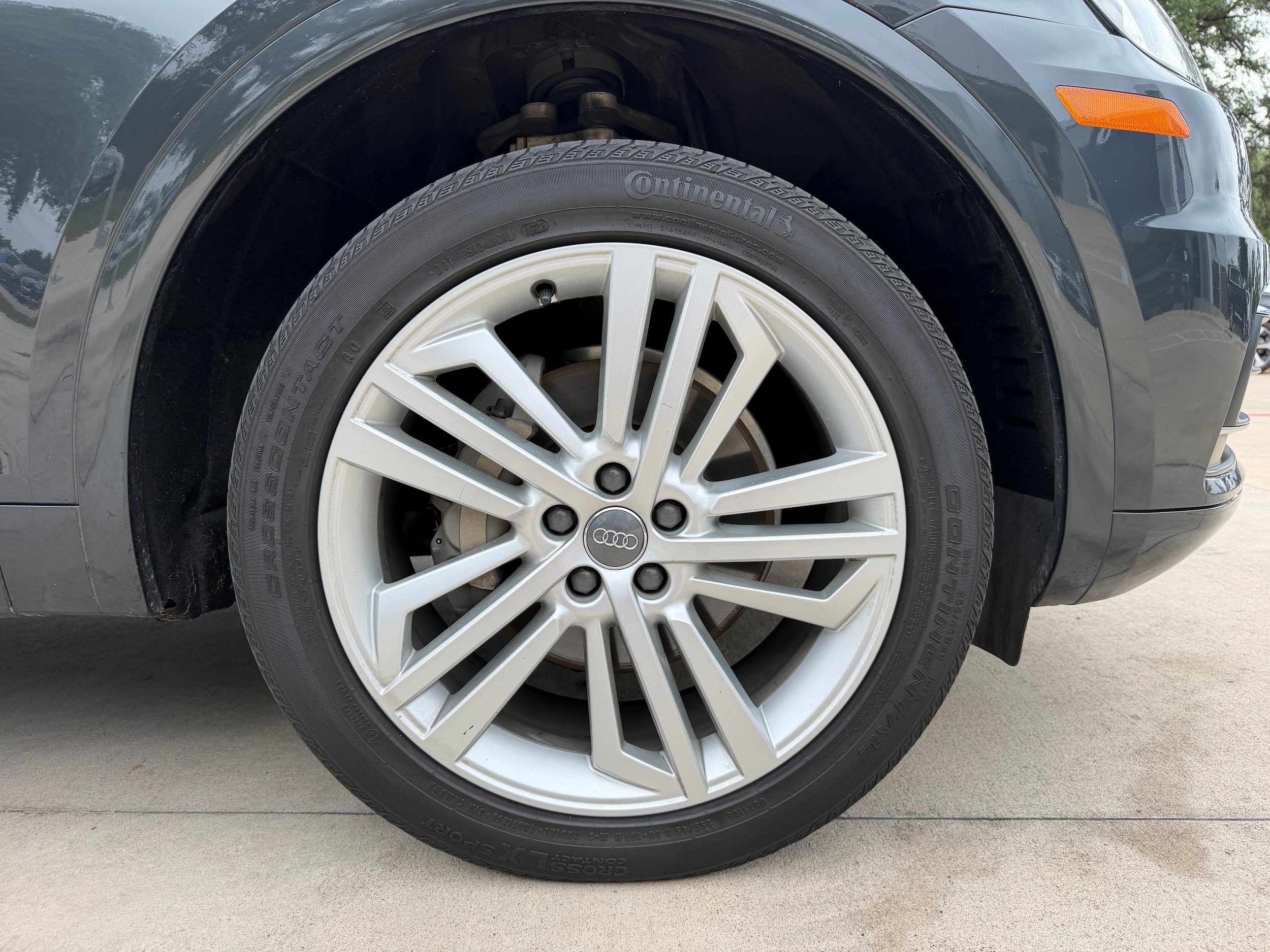 Used 2018 Audi Q5 2.0T Premium Plus w/ Premium Plus Package AWD/4WD image 9
