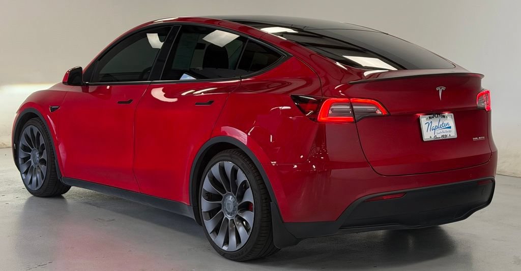 Used 2021 Tesla Model Y Performance AWD/4WD image 4