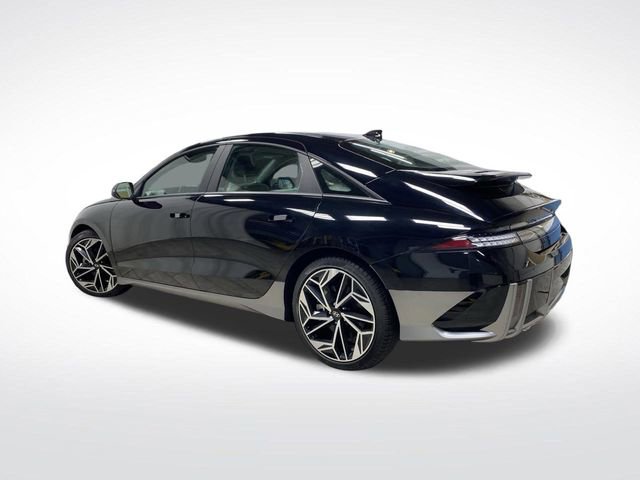 Used 2023 Hyundai Ioniq 6 SEL image 3