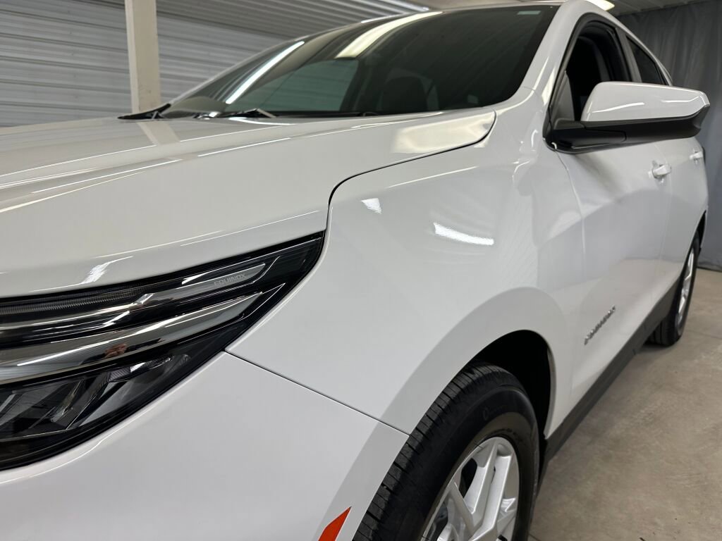 Certified 2024 Chevrolet Equinox LT w/ LPO, Floor Liner Package image 34