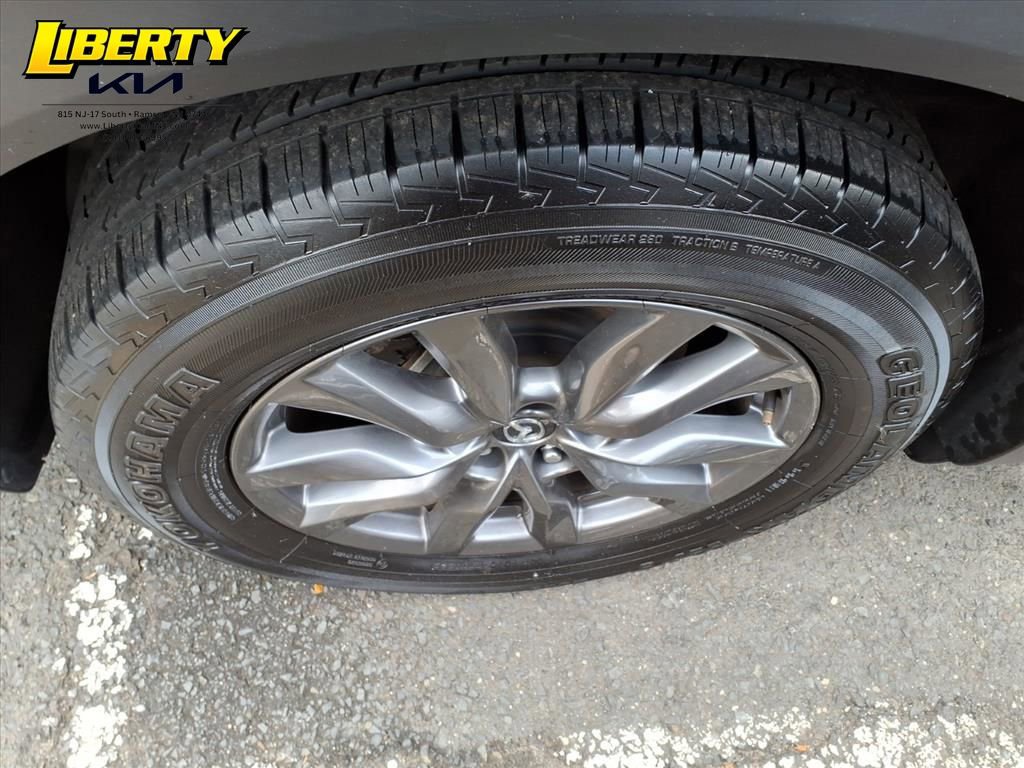 Used 2023 MAZDA CX-9 Touring image 5