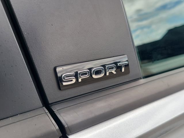 Used 2023 Volkswagen Jetta Sport image 6