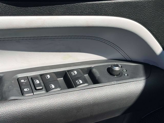 New 2026 Jeep Compass Limited AWD/4WD image 13