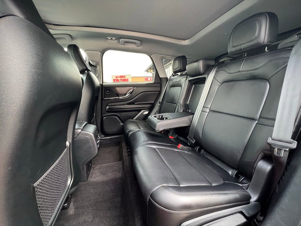 Used 2021 Lincoln Corsair Reserve w/ Elements Package image 19