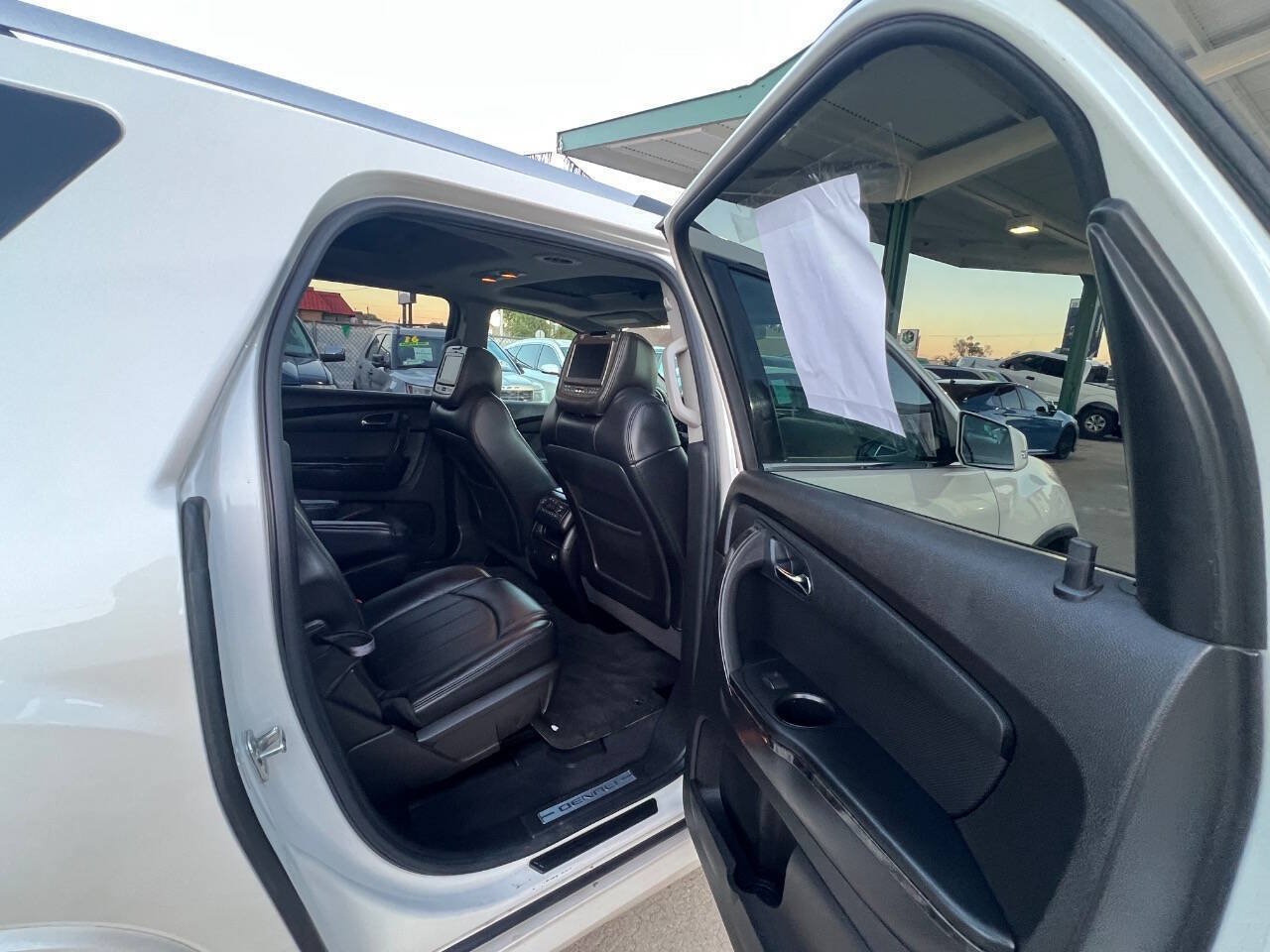 Used 2011 GMC Acadia Denali AWD/4WD image 11