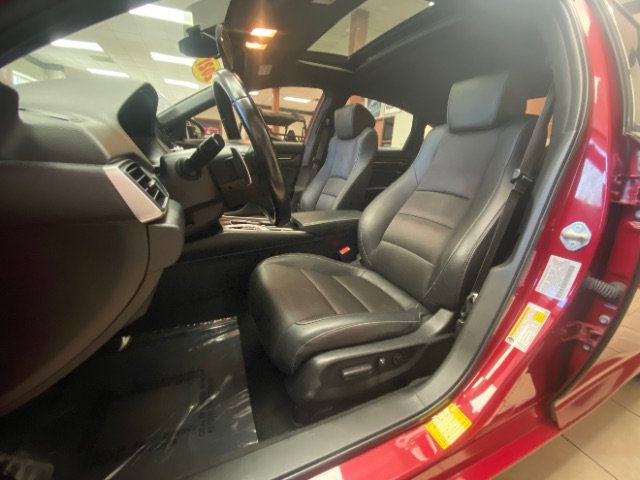 Used 2021 Honda Accord Sport image 9