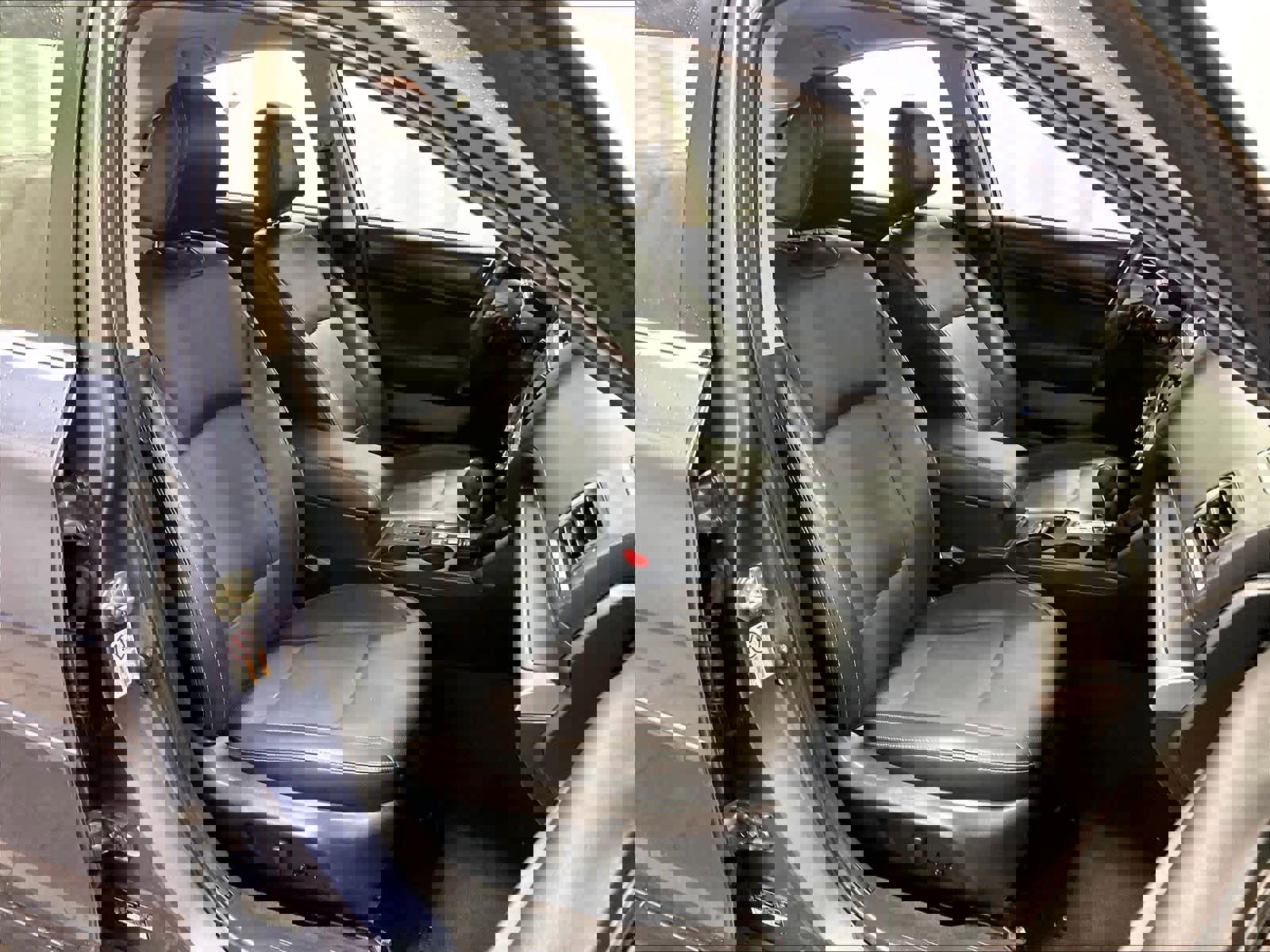 Used 2016 Subaru Legacy 3.6R Limited image 11