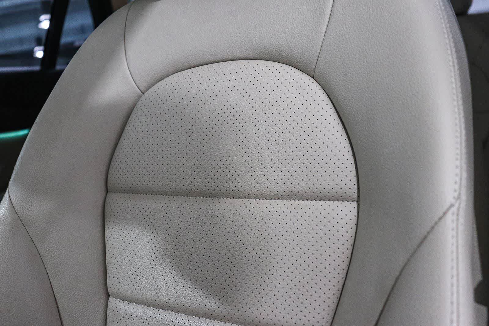 Certified 2022 Mercedes-Benz GLC 300 image 27