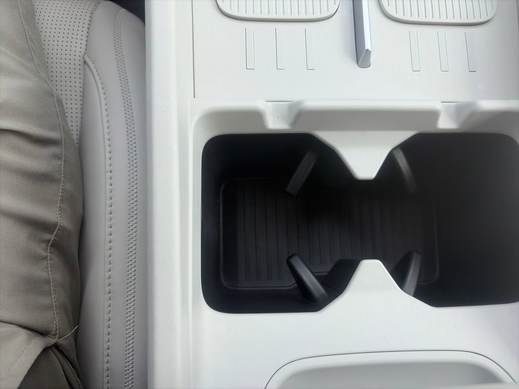 Used 2024 Hyundai Santa Fe Calligraphy AWD/4WD image 50