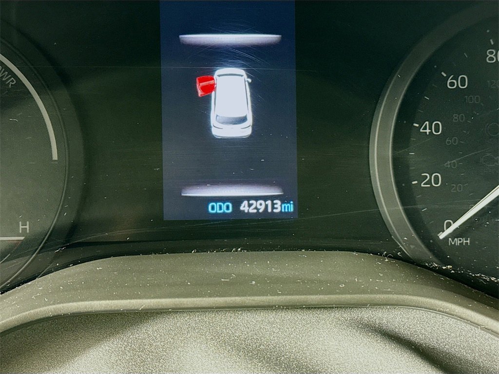 Used 2022 Toyota Sienna LE image 13