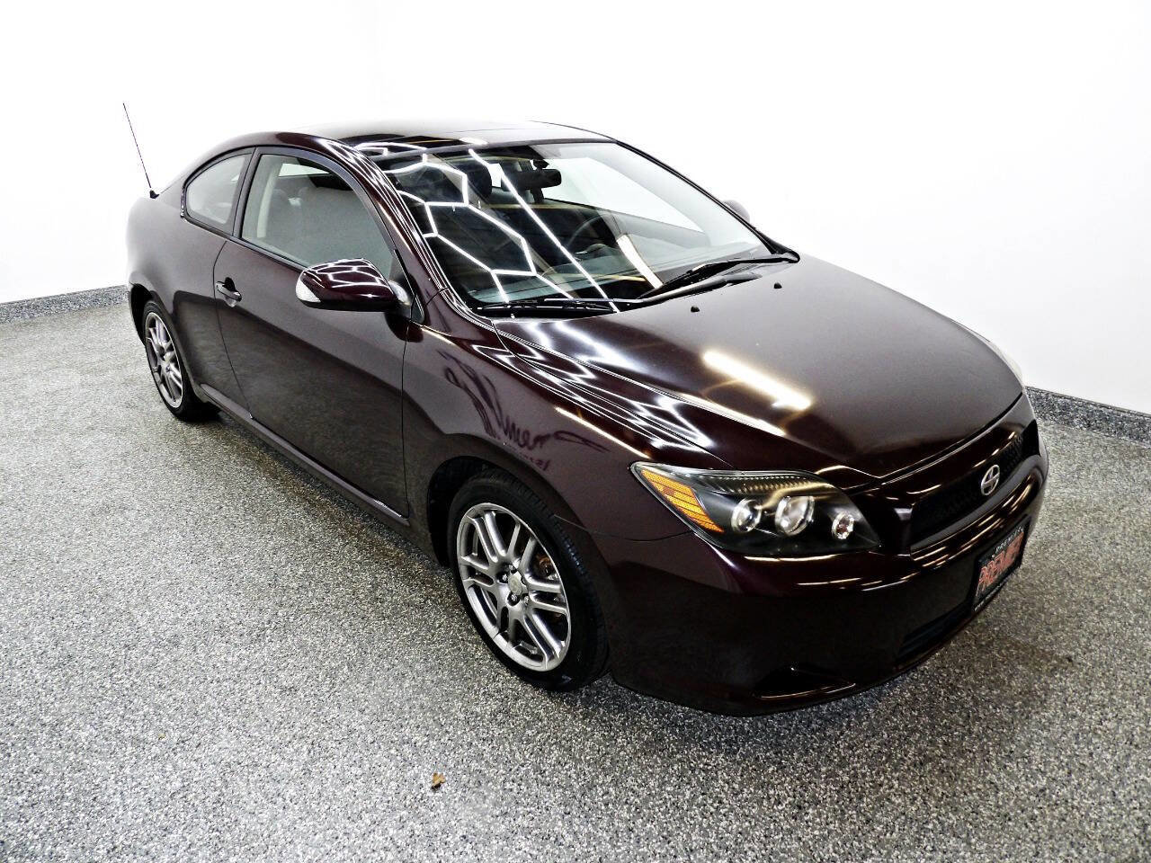 Used 2010 Scion tC image 3