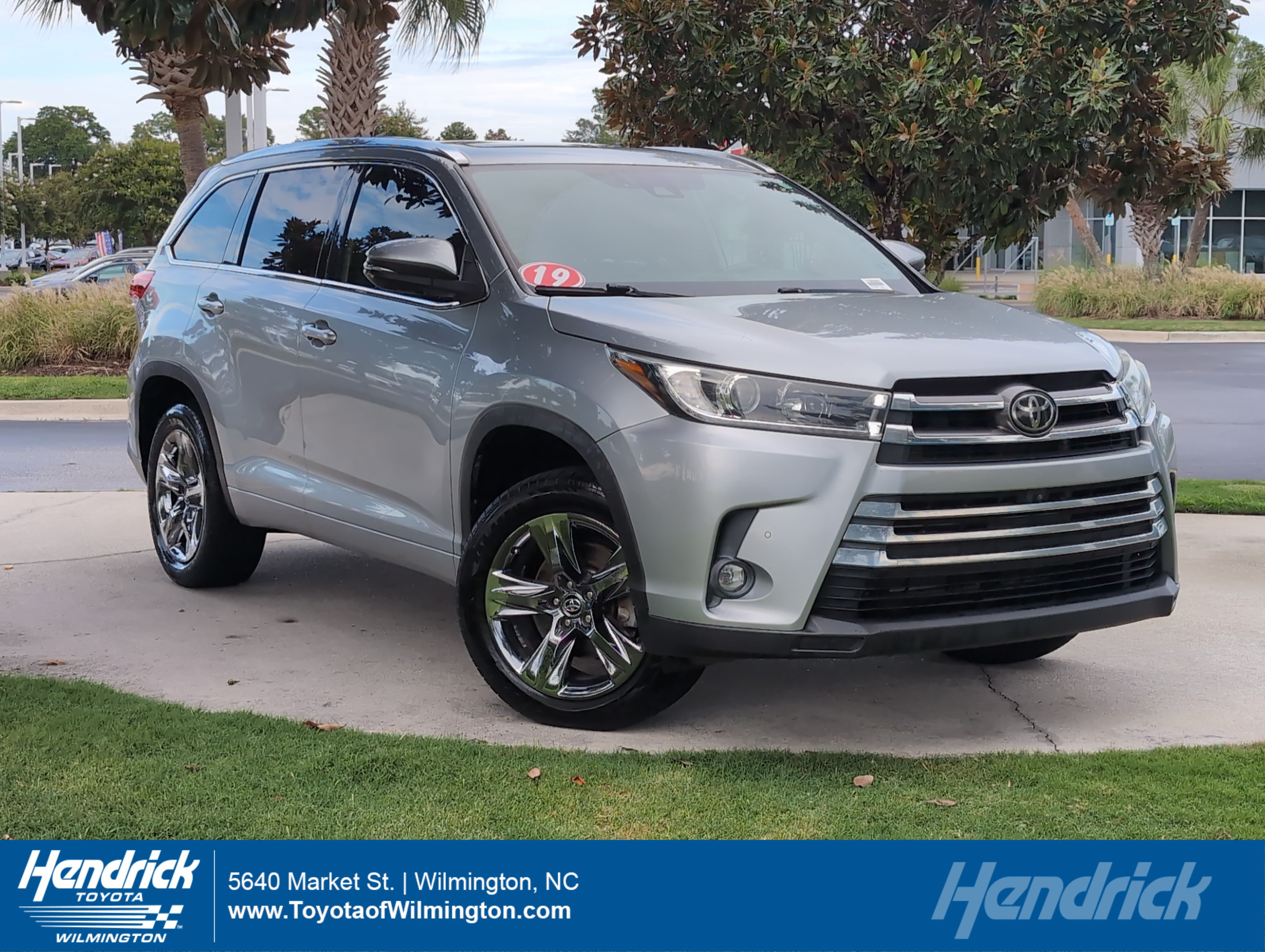 Used 2019 Toyota Highlander Limited Platinum