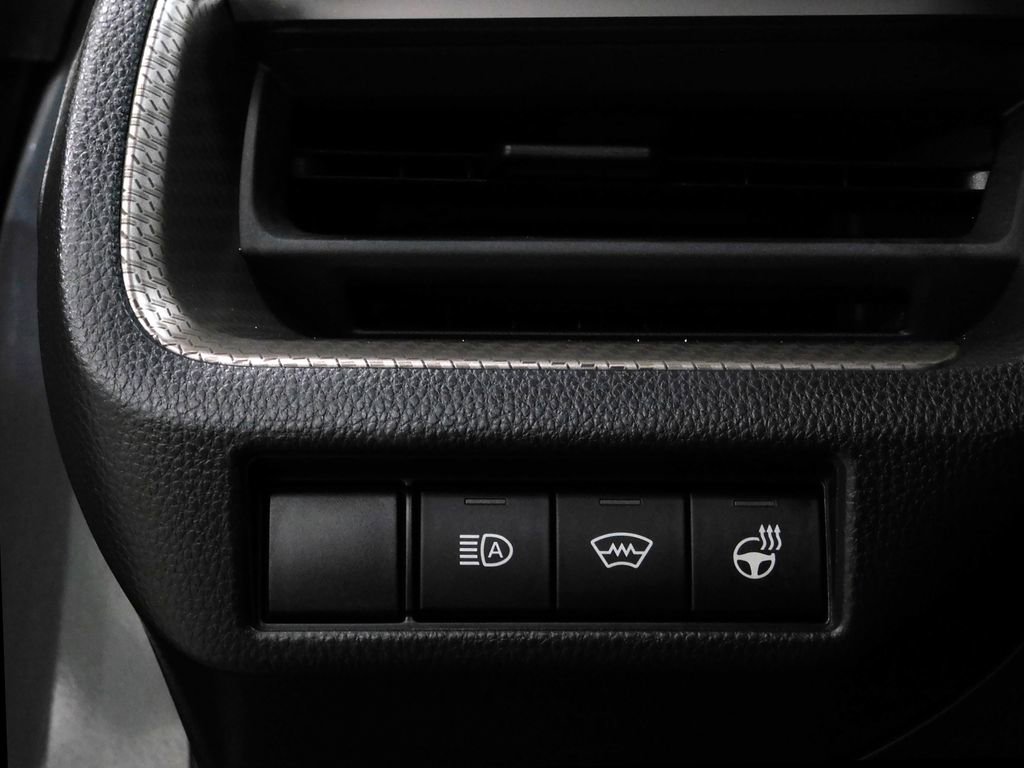 Used 2024 Toyota Prius XLE image 42