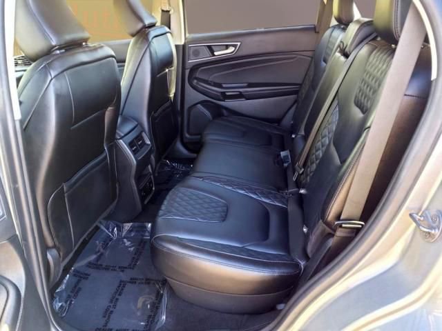 Used 2024 Ford Edge Titanium AWD/4WD image 6