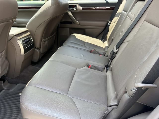 Used 2017 Lexus GX 460 AWD/4WD image 21