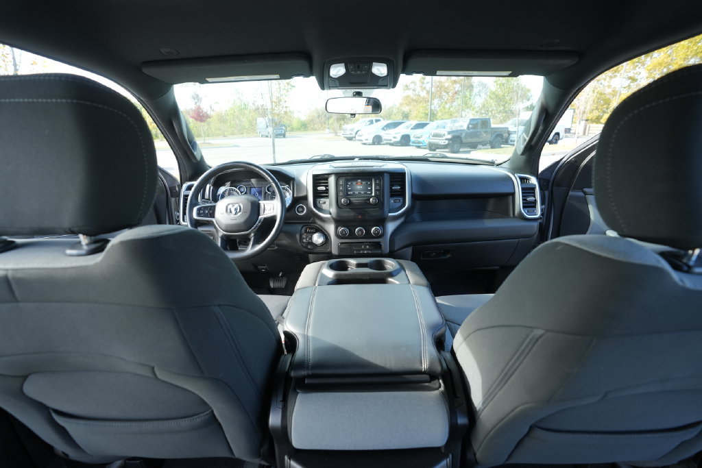 Used 2022 RAM 1500 Big Horn AWD/4WD image 23