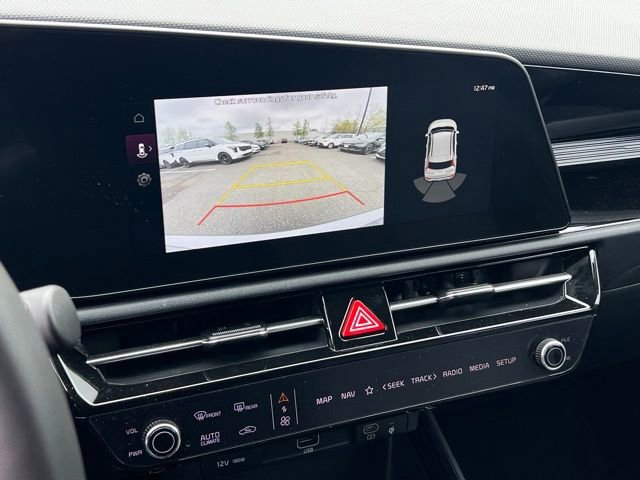 Used 2024 Kia Niro EX FWD image 20
