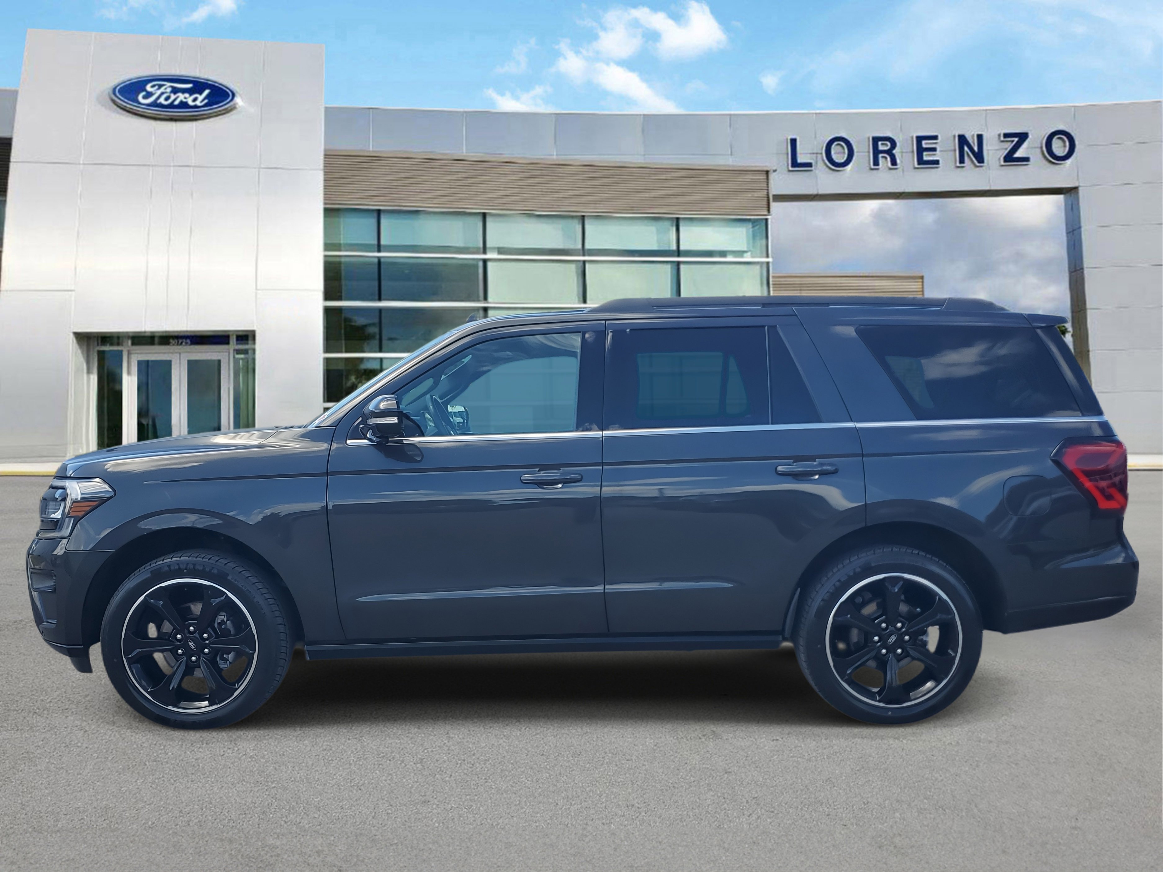 Certified 2023 Ford Expedition Limited image 8
