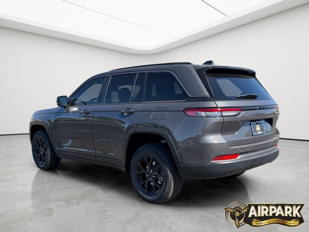 New 2026 Jeep Grand Cherokee Altitude RWD image 6