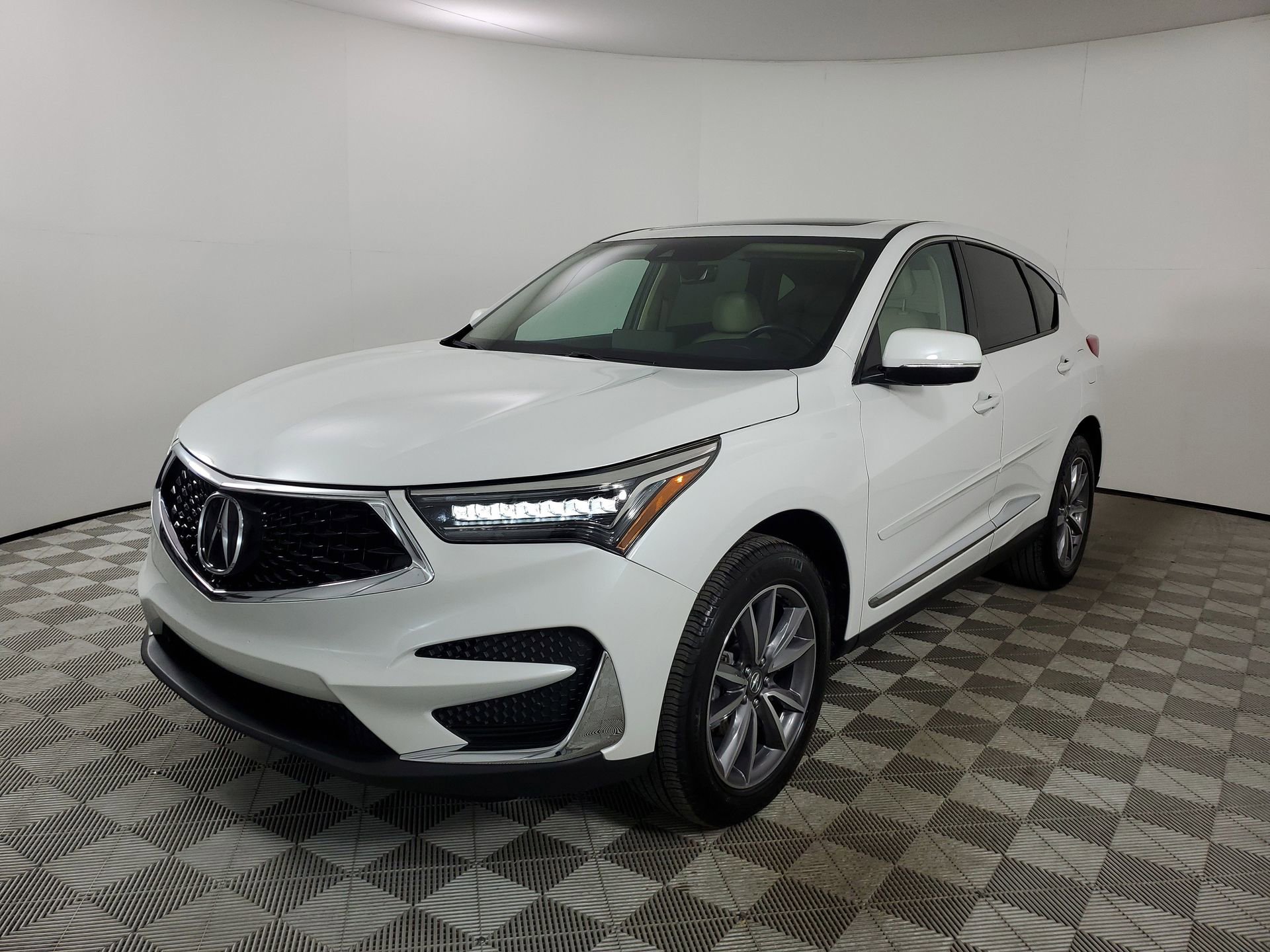 Used 2021 Acura RDX w/ Technology Package image 4