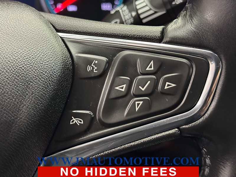 Used 2019 Chevrolet Equinox LT w/ Sun & Navigation Package image 42