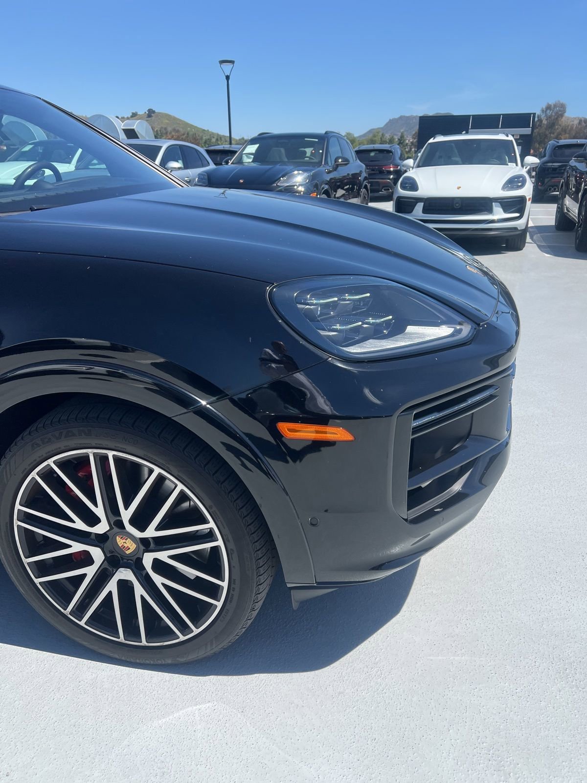 Used 2024 Porsche Cayenne Turbo image 34