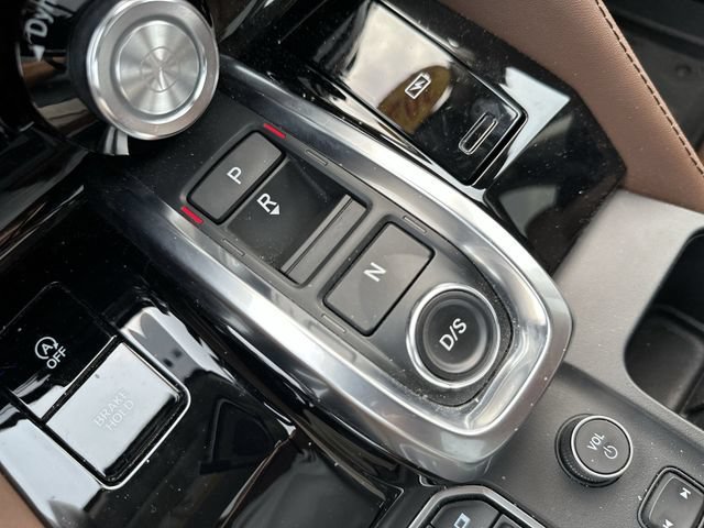 Used 2024 Acura MDX SH-AWD w/ Advance Package image 24