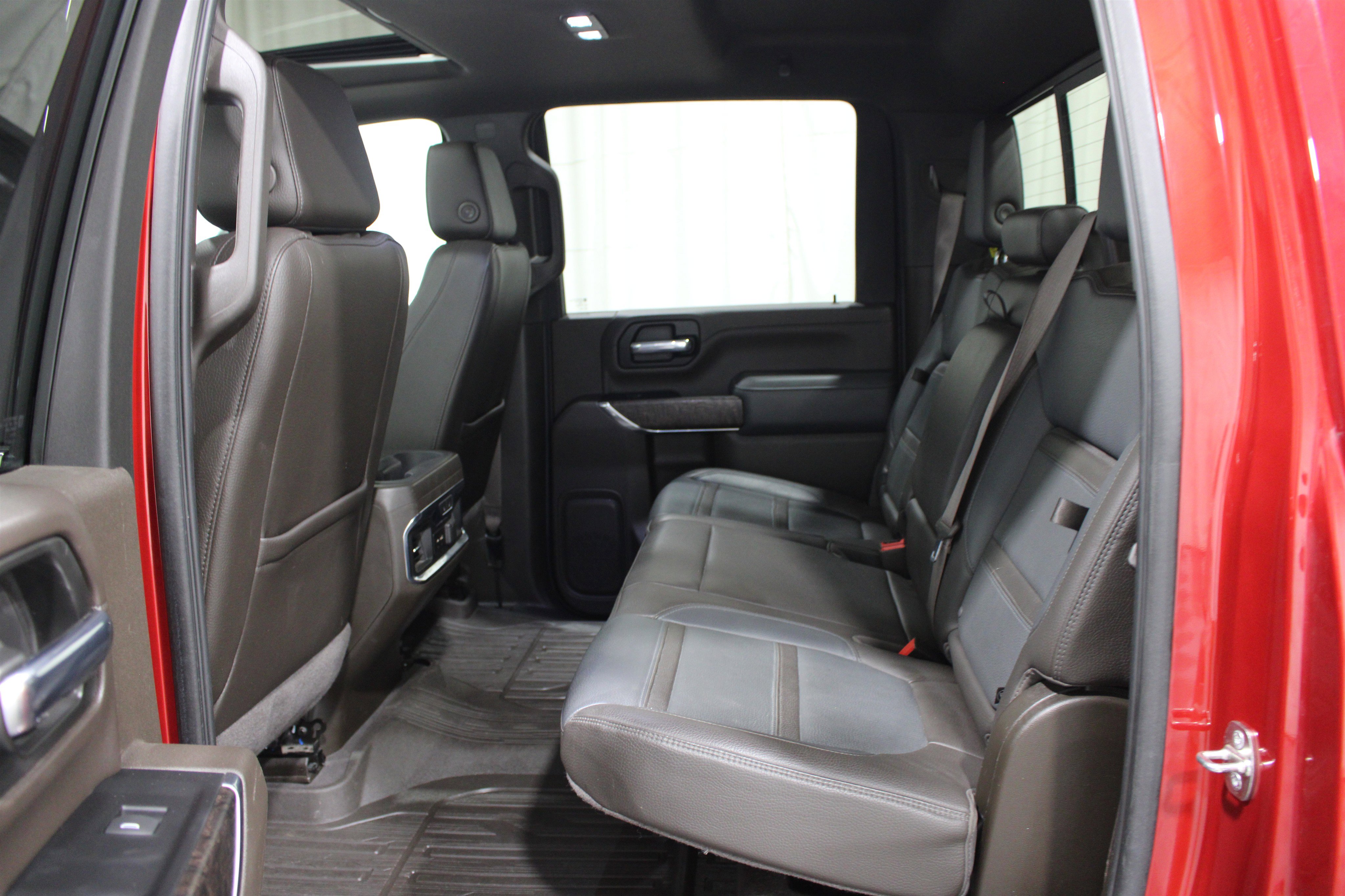Used 2022 GMC Sierra 2500 Denali AWD/4WD image 19