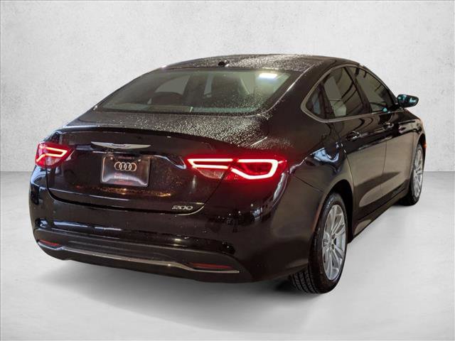 Used 2016 Chrysler 200 Limited w/ Convenience Group image 5